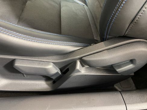 Used 2024 Ford Mustang Dark Horse image 19