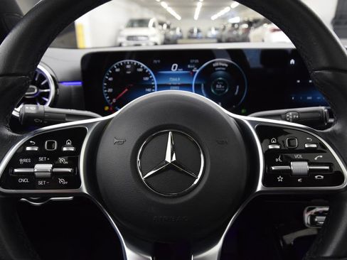 Certified 2023 Mercedes-Benz CLA 250 image 23