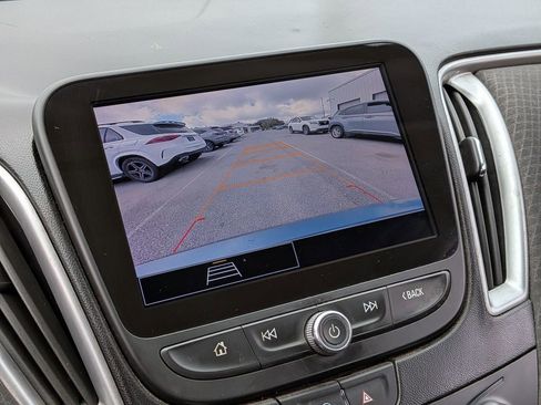 Used 2024 Chevrolet Malibu LS image 6