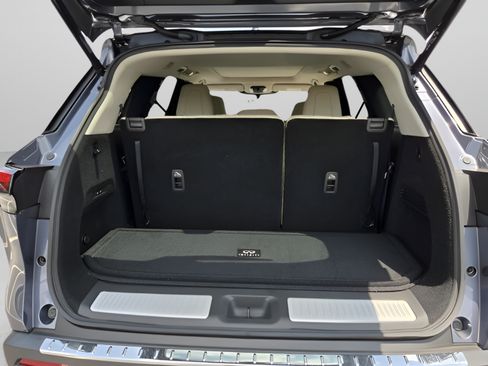 Used 2023 INFINITI QX60 Sensory w/ Vision Package AWD/4WD image 31