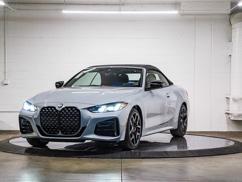 New 2026 BMW 430i Convertible w/ M Sport Package image 9