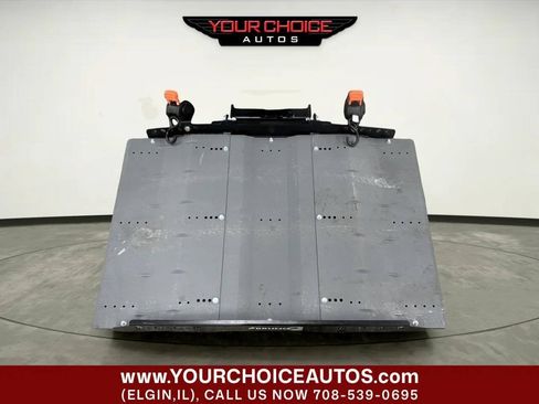 Used 2017 Chrysler Pacifica Limited FWD image 24