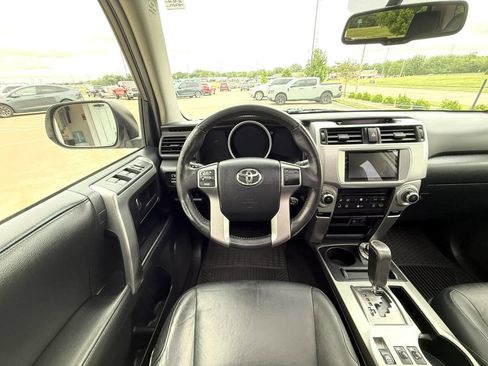 Used 2011 Toyota 4Runner Limited AWD/4WD image 16