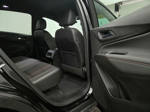 Used 2022 Chevrolet Equinox RS image 33