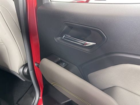 Certified 2024 Chevrolet Colorado ZR2 w/ Technology Package image 15