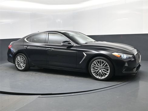 Used 2021 Genesis G70 2.0T w/ Elite Package image 2