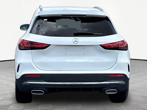 Used 2022 Mercedes-Benz GLA 250 4MATIC image 5