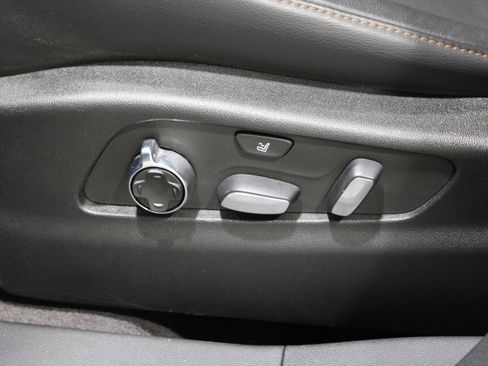 Certified 2023 Cadillac XT4 Sport image 4