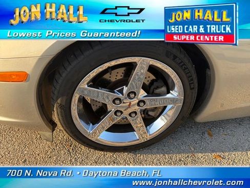 Used 2008 Chevrolet Corvette Coupe w/ Preferred Equipment Group image 16