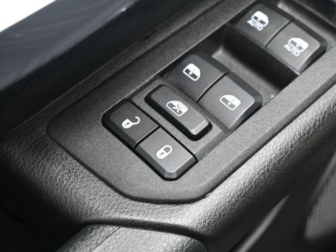 Used 2025 RAM 1500 Warlock AWD/4WD image 14