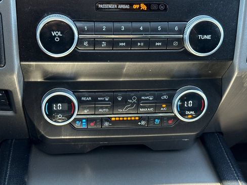 Certified 2021 Ford Expedition Max XLT AWD/4WD image 22