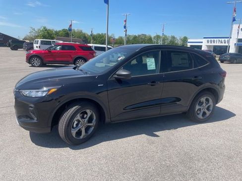 New 2026 Ford Escape ST-Line w/ Tech Pack #1 AWD/4WD image 4