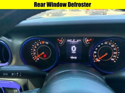 Used 2023 Jeep Gladiator Sport AWD/4WD image 12