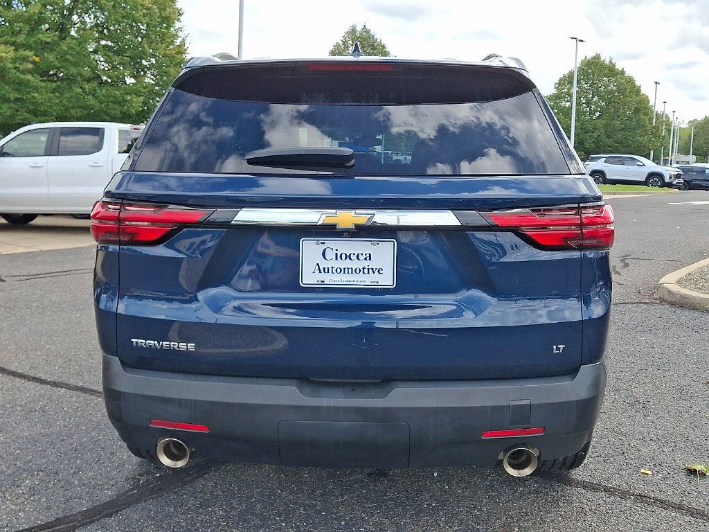 Certified 2023 Chevrolet Traverse LT FWD image 8
