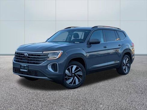 New 2026 Volkswagen Atlas SE FWD image 1