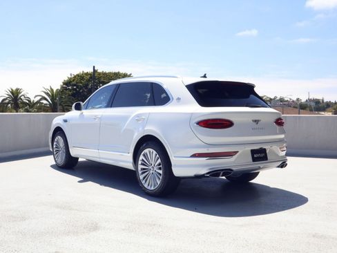 New 2026 Bentley Bentayga Extended Wheelbase AWD/4WD image 3