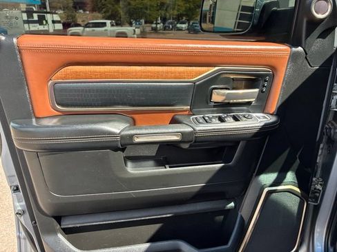 Used 2019 RAM 2500 Limited AWD/4WD image 20