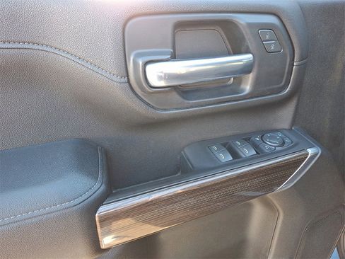 Used 2020 Chevrolet Silverado 2500 LT w/ All Star Edition image 12