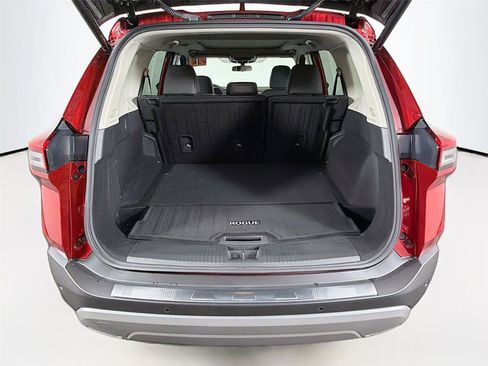 Used 2023 Nissan Rogue SV w/ SV Premium B Package AWD/4WD image 26