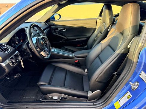 Used 2017 Porsche 718 Cayman RWD image 8