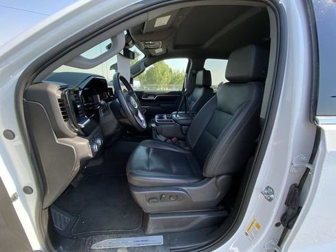 Certified 2025 GMC Sierra 1500 SLT AWD/4WD image 11