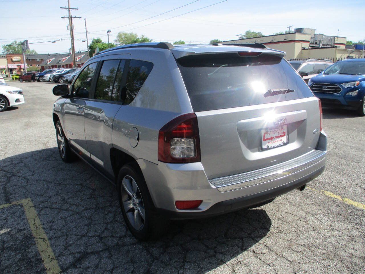 Used 2017 Jeep Compass High Altitude FWD image 2