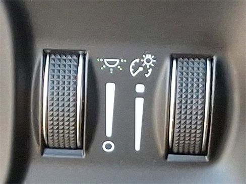 Used 2022 RAM 2500 Laramie image 24