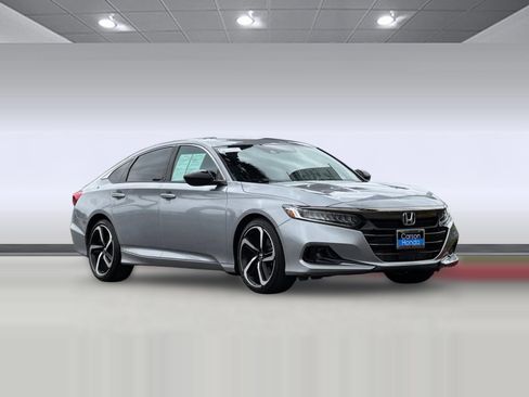 Used 2021 Honda Accord Sport image 6