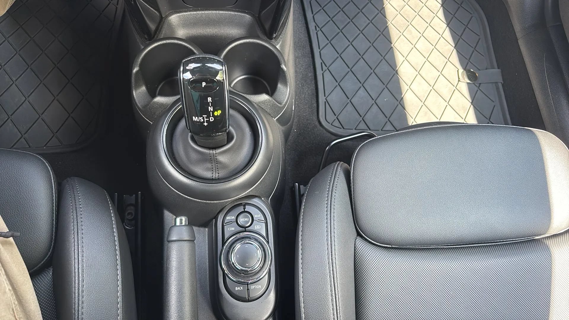 Used 2023 MINI Cooper S FWD image 18