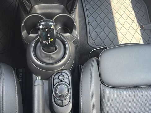 Used 2023 MINI Cooper S FWD image 18