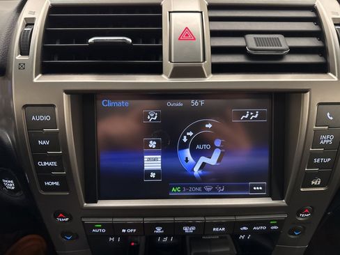 Used 2016 Lexus GX 460 image 30