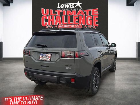 New 2026 Jeep Cherokee Laredo image 4