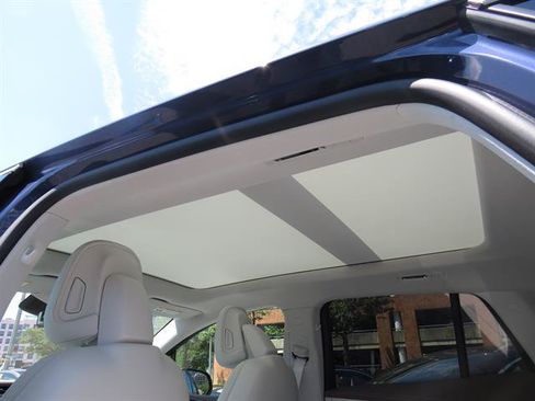 Certified 2023 Mercedes-Benz EQE 350+ 4MATIC SUV w/ Exclusive Trim Package image 30