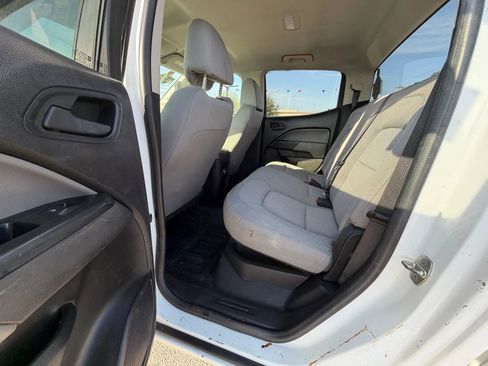 Used 2015 Chevrolet Colorado W/T image 13