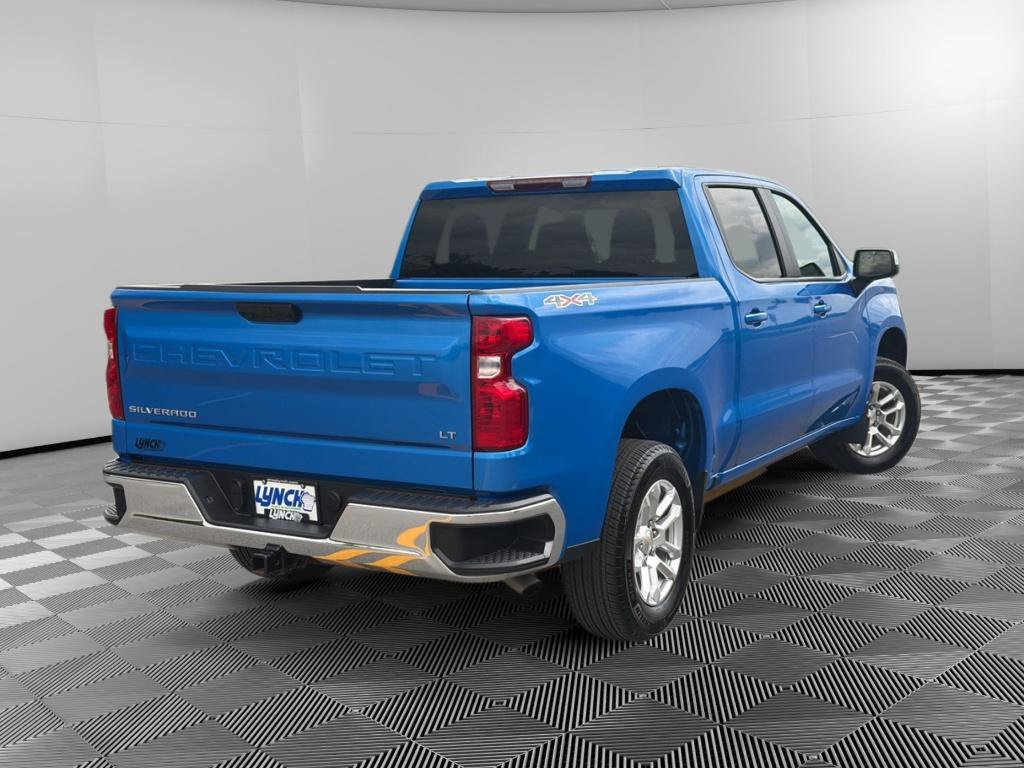 Used 2025 Chevrolet Silverado 1500 LT AWD/4WD image 4