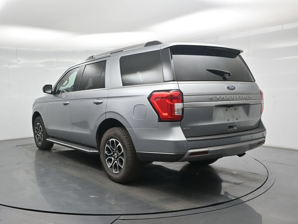 Used 2023 Ford Expedition XLT RWD image 9