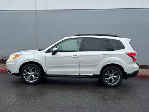 Used 2015 Subaru Forester 2.5i Touring w/ Eyesight & Navigation System image 2