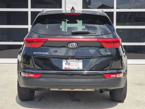 Used 2018 Kia Sportage EX w/ EX Technology Package FWD image 5