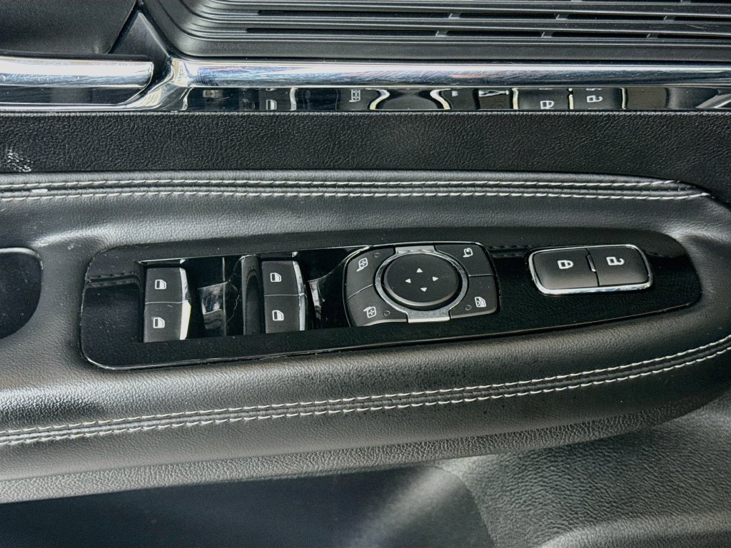 Used 2022 Lincoln Corsair FWD image 19
