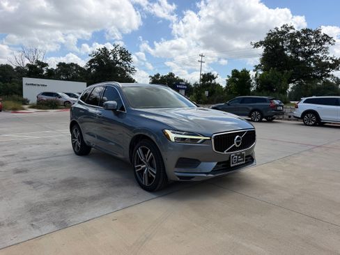 Used 2018 Volvo XC60 T6 Momentum w/ Convenience Package AWD/4WD image 7
