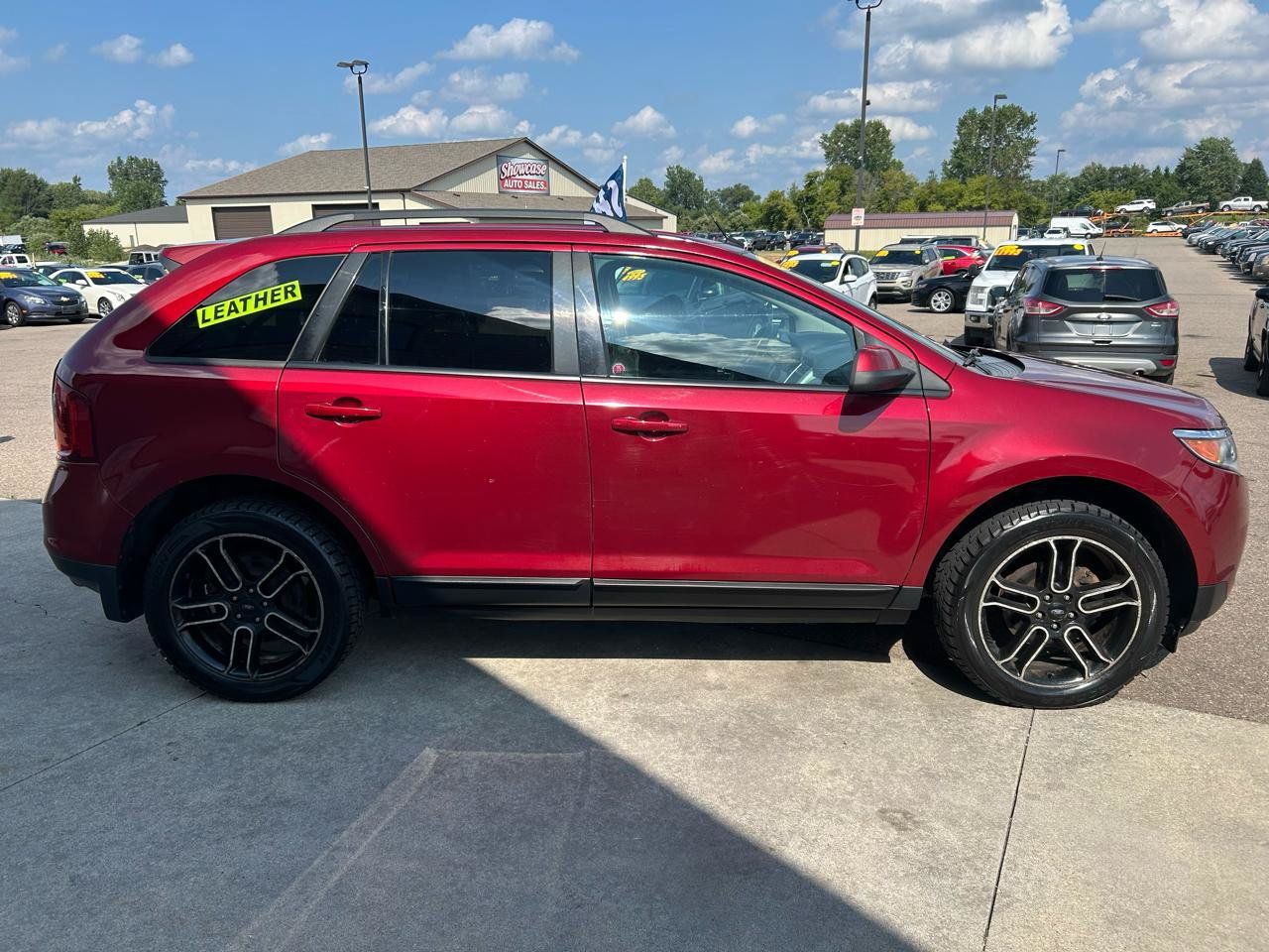 Used 2013 Ford Edge SEL w/ SEL Appearance Pkg FWD image 4