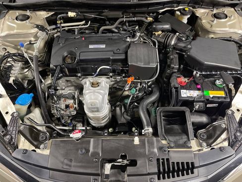 Used 2016 Honda Accord LX image 9