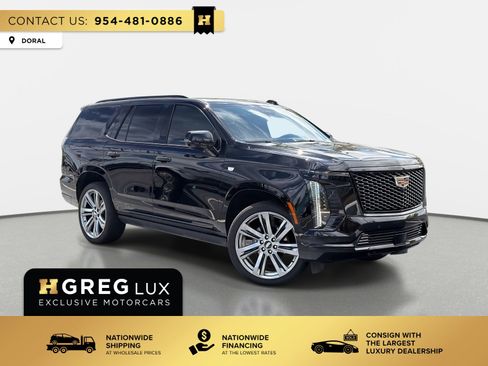 Used 2025 Cadillac Escalade Sport Platinum image 1