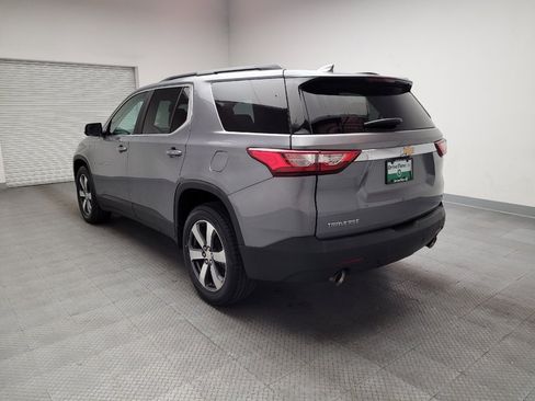 Used 2019 Chevrolet Traverse LT w/ LT Premium Package FWD image 5