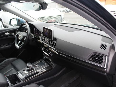 Used 2018 Audi Q5 2.0T Premium Plus w/ Premium Plus Package AWD/4WD image 20