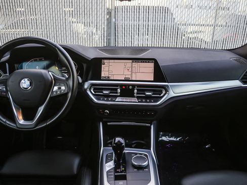 Used 2022 BMW 430i Gran Coupe w/ Convenience Package image 9