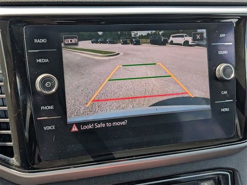 Used 2022 Volkswagen Atlas SE image 26