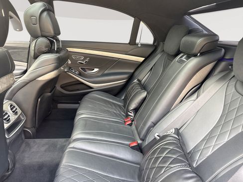 Used 2015 Mercedes-Benz S 550 4MATIC Sedan w/ Sport Package image 27