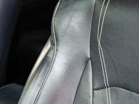 Used 2019 Lexus RX 350L Luxury FWD image 29