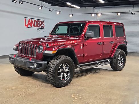 Used 2021 Jeep Wrangler Unlimited Rubicon AWD/4WD image 3